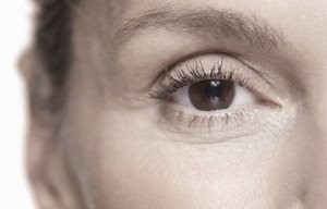 Beneficios del ácido hialurónico. eucerin sc ageing skin wrinkles 02 - Beneficios del ácido hialurónico.